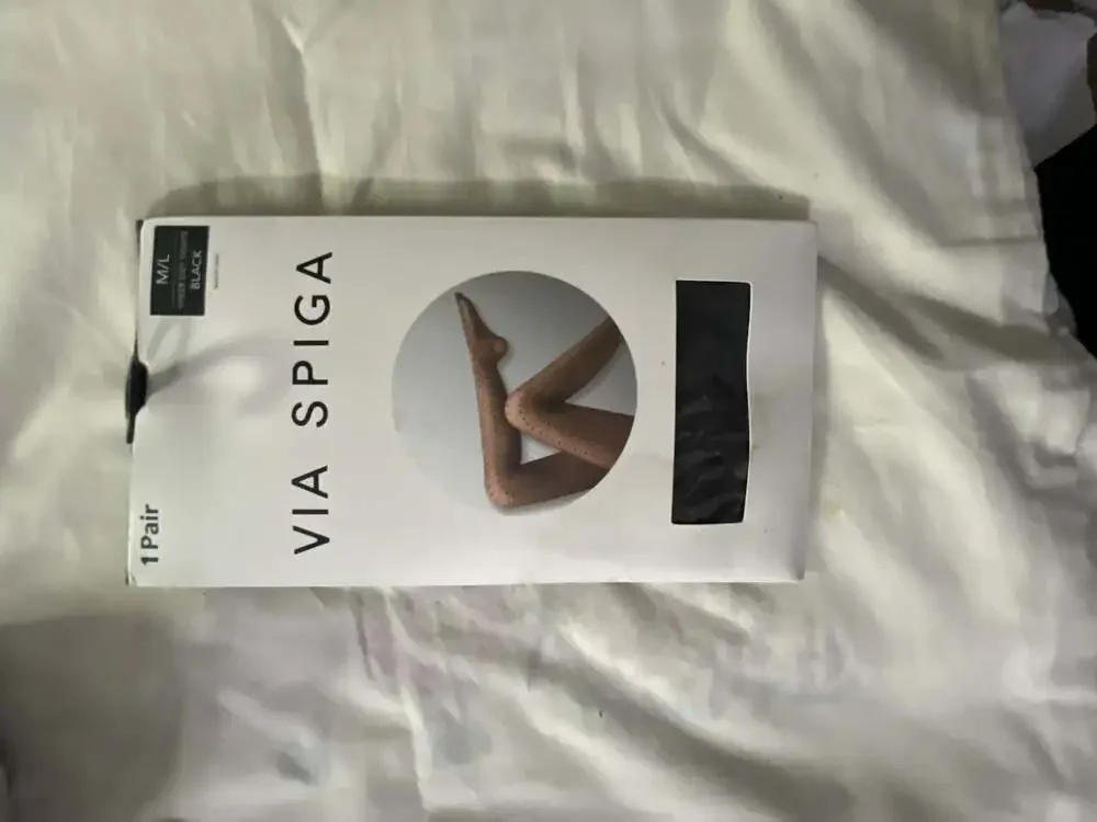 Via Spiga Sheer Dot Tights in Black, Size M/L